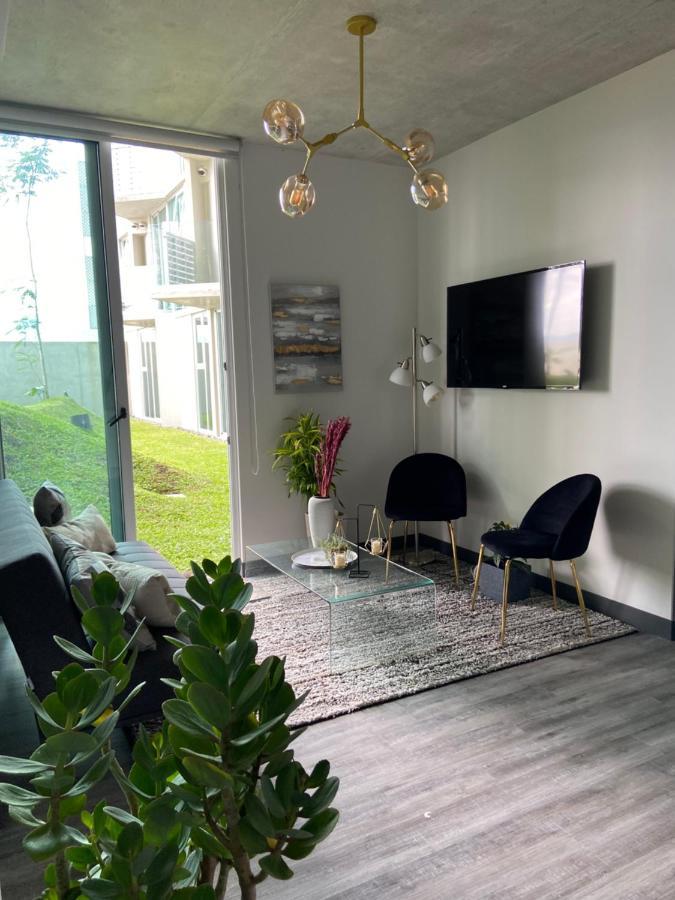 Comodo Y Elegante Apartamento En Fabuloso Condo! San Jose  Bagian luar foto