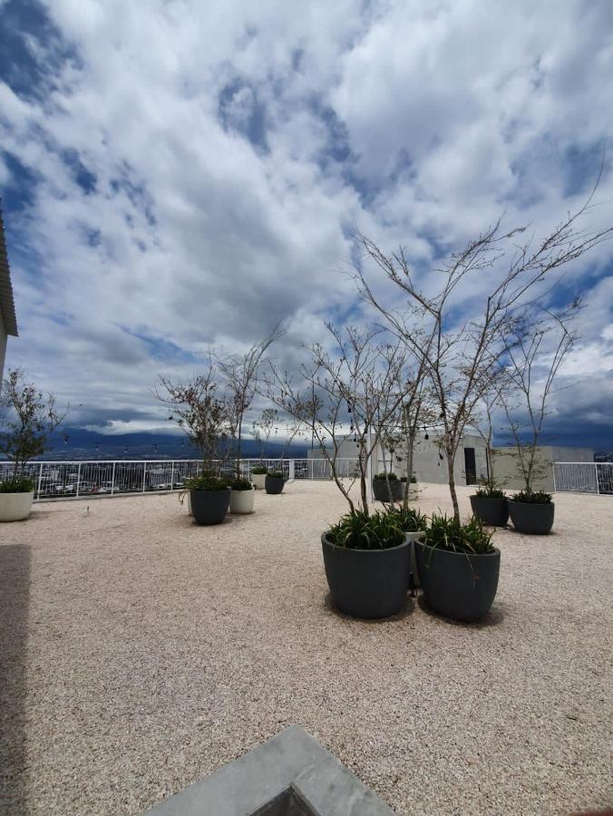 Comodo Y Elegante Apartamento En Fabuloso Condo! San Jose  Bagian luar foto