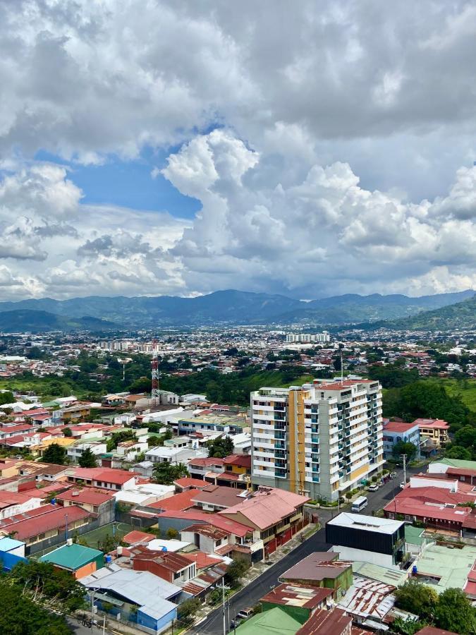 Comodo Y Elegante Apartamento En Fabuloso Condo! San Jose  Bagian luar foto